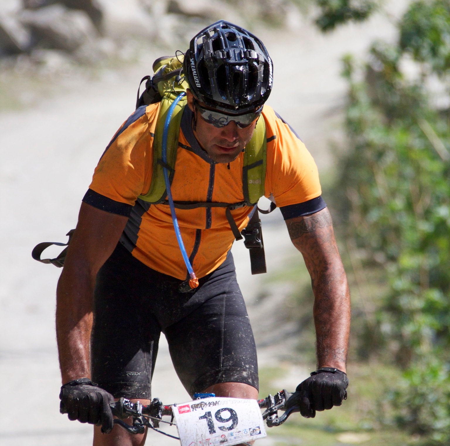 9._Nice_close_up_riding_edited_cropped.jpg