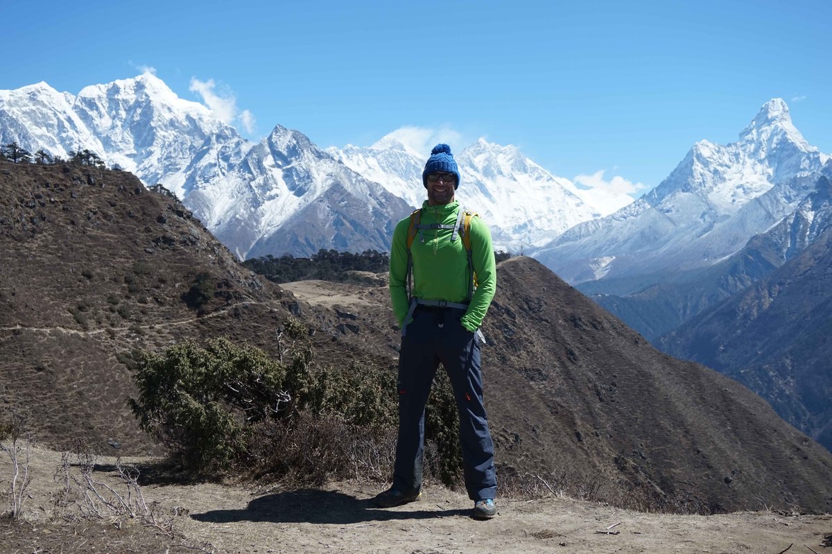 13._Richard_with_Everest_View.jpg